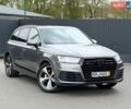 Серый Ауди Ку 7, объемом двигателя 3 л и пробегом 257 тыс. км за 30500 $, фото 1 на Automoto.ua