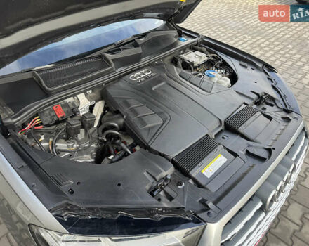 Сірий Ауді Ку 7, об'ємом двигуна 3 л та пробігом 181 тис. км за 23800 $, фото 51 на Automoto.ua