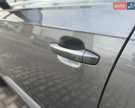 Сірий Ауді Ку 7, об'ємом двигуна 3 л та пробігом 181 тис. км за 23800 $, фото 15 на Automoto.ua