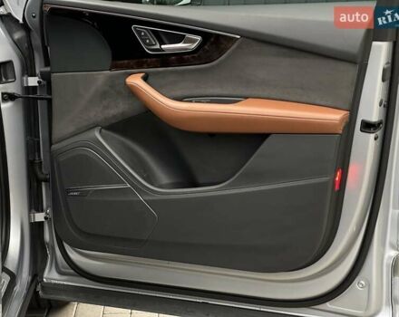 Ауди Ку 7 2016 в Мукачеве на Automoto.ua Серый Ауди Ку 7, объемом двигателя 3 л и пробегом 194 тыс. км за 28900 $, фото 66 на Automoto.ua