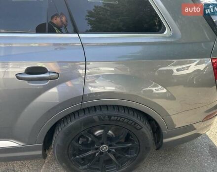 Ауди Ку 7 2016 в Киеве на Automoto.ua Серый Ауди Ку 7, объемом двигателя 3 л и пробегом 156 тыс. км за 21800 $, фото 42 на Automoto.ua