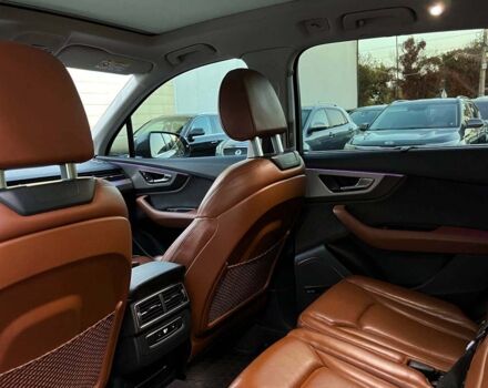 Серый Ауди Ку 7, объемом двигателя 3 л и пробегом 253 тыс. км за 40000 $, фото 18 на Automoto.ua