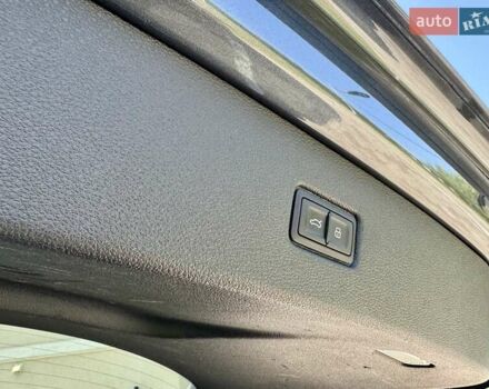 Ауди Ку 7 2016 в Черновцах на Automoto.ua Серый Ауди Ку 7, объемом двигателя 2.97 л и пробегом 194 тыс. км за 35500 $, фото 46 на Automoto.ua