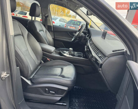 Сірий Ауді Ку 7, об'ємом двигуна 3 л та пробігом 181 тис. км за 23800 $, фото 34 на Automoto.ua