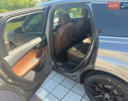 Ауди Ку 7 2016 в Киеве на Automoto.ua Серый Ауди Ку 7, объемом двигателя 3 л и пробегом 156 тыс. км за 21800 $, фото 70 на Automoto.ua