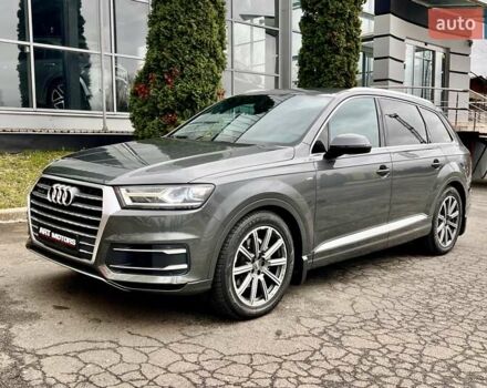 Серый Ауди Ку 7, объемом двигателя 2.97 л и пробегом 219 тыс. км за 36999 $, фото 6 на Automoto.ua
