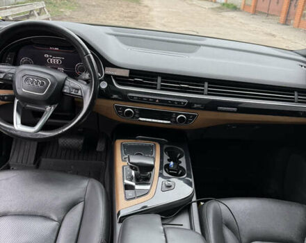 Сірий Ауді Ку 7, об'ємом двигуна 3 л та пробігом 212 тис. км за 24999 $, фото 4 на Automoto.ua