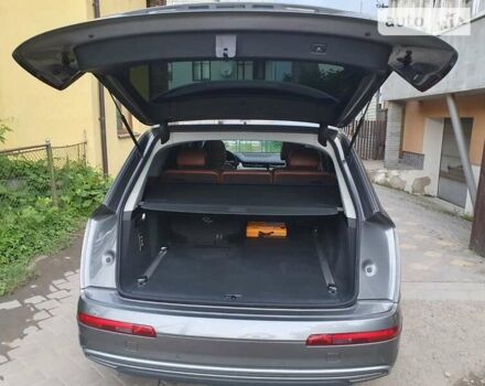 Серый Ауди Ку 7, объемом двигателя 3 л и пробегом 283 тыс. км за 33700 $, фото 19 на Automoto.ua