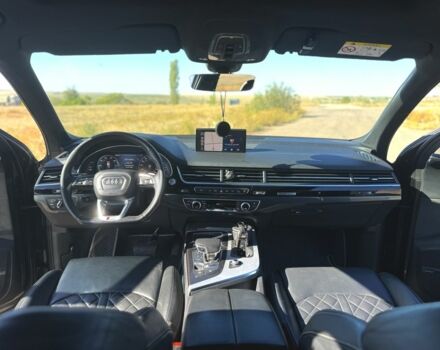 Серый Ауди Ку 7, объемом двигателя 3 л и пробегом 250 тыс. км за 38500 $, фото 4 на Automoto.ua