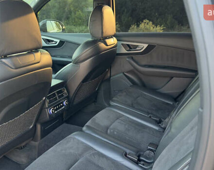 Серый Ауди Ку 7, объемом двигателя 2.97 л и пробегом 266 тыс. км за 39000 $, фото 29 на Automoto.ua