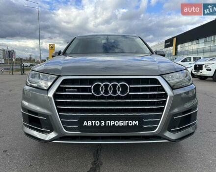 Серый Ауди Ку 7, объемом двигателя 2.97 л и пробегом 139 тыс. км за 31500 $, фото 2 на Automoto.ua