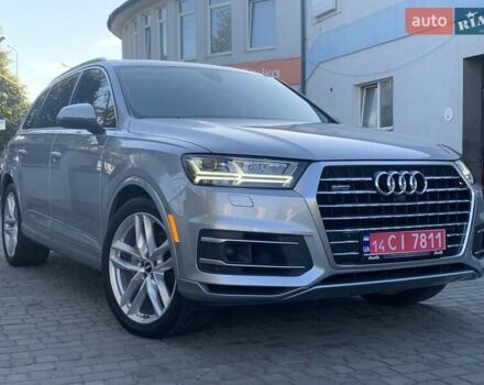 Серый Ауди Ку 7, объемом двигателя 3 л и пробегом 84 тыс. км за 35000 $, фото 2 на Automoto.ua