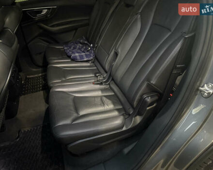 Серый Ауди Ку 7, объемом двигателя 3 л и пробегом 140 тыс. км за 25500 $, фото 21 на Automoto.ua