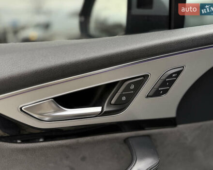 Сірий Ауді Ку 7, об'ємом двигуна 2.97 л та пробігом 208 тис. км за 32500 $, фото 50 на Automoto.ua