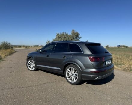 Ауди Ку 7 2016 в Николаеве на Automoto.ua Серый Ауди Ку 7, объемом двигателя 3 л и пробегом 250 тыс. км за 43000 $, фото 1 на Automoto.ua