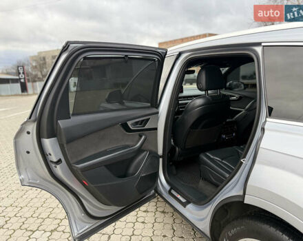 Сірий Ауді Ку 7, об'ємом двигуна 2.97 л та пробігом 208 тис. км за 32500 $, фото 39 на Automoto.ua