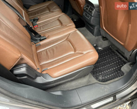 Серый Ауди Ку 7, объемом двигателя 3 л и пробегом 186 тыс. км за 22400 $, фото 65 на Automoto.ua