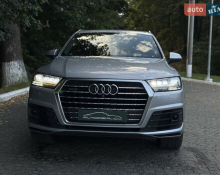 Серый Ауди Ку 7, объемом двигателя 2.97 л и пробегом 207 тыс. км за 32500 $, фото 1 на Automoto.ua