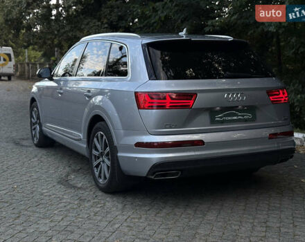Серый Ауди Ку 7, объемом двигателя 2.97 л и пробегом 207 тыс. км за 32500 $, фото 5 на Automoto.ua
