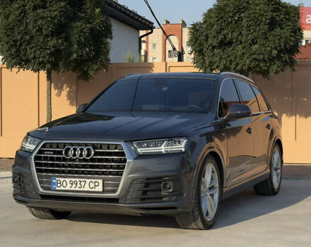 Серый Ауди Ку 7, объемом двигателя 2.97 л и пробегом 266 тыс. км за 39000 $, фото 3 на Automoto.ua