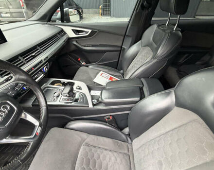 Серый Ауди Ку 7, объемом двигателя 2.97 л и пробегом 260 тыс. км за 35000 $, фото 8 на Automoto.ua