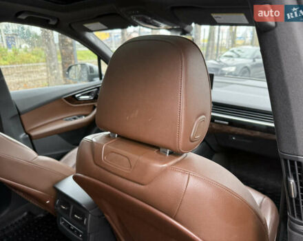 Серый Ауди Ку 7, объемом двигателя 3 л и пробегом 186 тыс. км за 22400 $, фото 66 на Automoto.ua