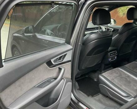 Серый Ауди Ку 7, объемом двигателя 2.97 л и пробегом 230 тыс. км за 39000 $, фото 13 на Automoto.ua