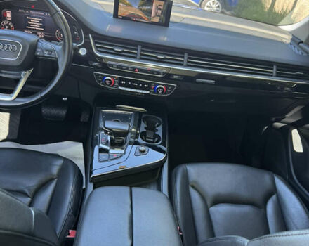 Сірий Ауді Ку 7, об'ємом двигуна 3 л та пробігом 191 тис. км за 24000 $, фото 17 на Automoto.ua