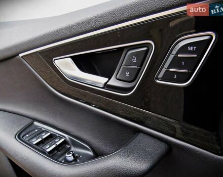 Сірий Ауді Ку 7, об'ємом двигуна 3 л та пробігом 184 тис. км за 26800 $, фото 7 на Automoto.ua