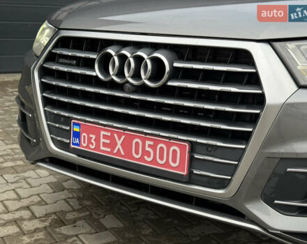 Сірий Ауді Ку 7, об'ємом двигуна 3 л та пробігом 242 тис. км за 19999 $, фото 6 на Automoto.ua