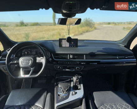Серый Ауди Ку 7, объемом двигателя 2.97 л и пробегом 250 тыс. км за 41000 $, фото 10 на Automoto.ua