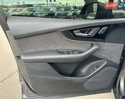 Серый Ауди Ку 7, объемом двигателя 2.97 л и пробегом 139 тыс. км за 31500 $, фото 15 на Automoto.ua