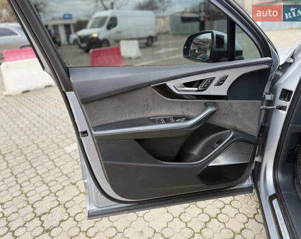 Сірий Ауді Ку 7, об'ємом двигуна 2.97 л та пробігом 208 тис. км за 32500 $, фото 48 на Automoto.ua