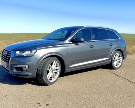 Серый Ауди Ку 7, объемом двигателя 3 л и пробегом 250 тыс. км за 38500 $, фото 1 на Automoto.ua