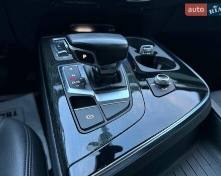 Сірий Ауді Ку 7, об'ємом двигуна 3 л та пробігом 216 тис. км за 21900 $, фото 39 на Automoto.ua