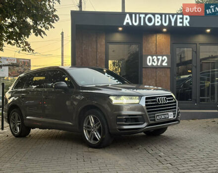 Серый Ауди Ку 7, объемом двигателя 3 л и пробегом 140 тыс. км за 25500 $, фото 4 на Automoto.ua