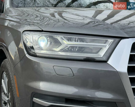 Серый Ауди Ку 7, объемом двигателя 3 л и пробегом 173 тыс. км за 21950 $, фото 32 на Automoto.ua