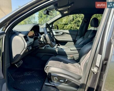 Ауди Ку 7 2016 в Черновцах на Automoto.ua Серый Ауди Ку 7, объемом двигателя 2.97 л и пробегом 194 тыс. км за 35500 $, фото 27 на Automoto.ua