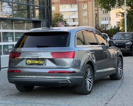 Серый Ауди Ку 7, объемом двигателя 3 л и пробегом 253 тыс. км за 40000 $, фото 3 на Automoto.ua