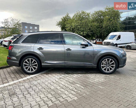 Серый Ауди Ку 7, объемом двигателя 3 л и пробегом 160 тыс. км за 40000 $, фото 1 на Automoto.ua