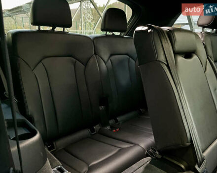 Сірий Ауді Ку 7, об'ємом двигуна 3 л та пробігом 138 тис. км за 28000 $, фото 23 на Automoto.ua