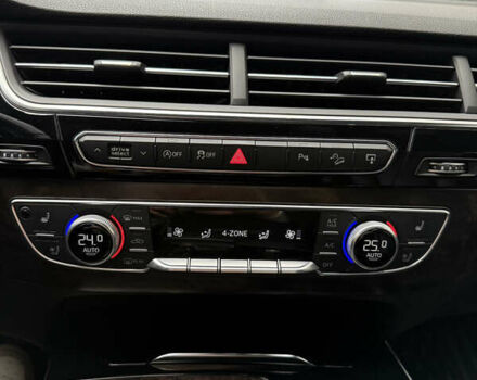 Сірий Ауді Ку 7, об'ємом двигуна 3 л та пробігом 135 тис. км за 34800 $, фото 12 на Automoto.ua