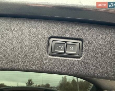 Серый Ауди Ку 7, объемом двигателя 3 л и пробегом 255 тыс. км за 38000 $, фото 16 на Automoto.ua