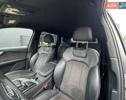 Серый Ауди Ку 7, объемом двигателя 2.97 л и пробегом 200 тыс. км за 33999 $, фото 14 на Automoto.ua