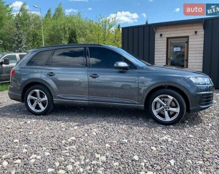 Серый Ауди Ку 7, объемом двигателя 3 л и пробегом 80 тыс. км за 33500 $, фото 4 на Automoto.ua