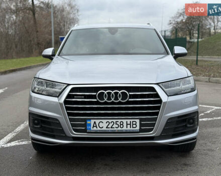 Серый Ауди Ку 7, объемом двигателя 3 л и пробегом 260 тыс. км за 28900 $, фото 1 на Automoto.ua