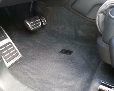 Серый Ауди Ку 7, объемом двигателя 3 л и пробегом 201 тыс. км за 44200 $, фото 3 на Automoto.ua