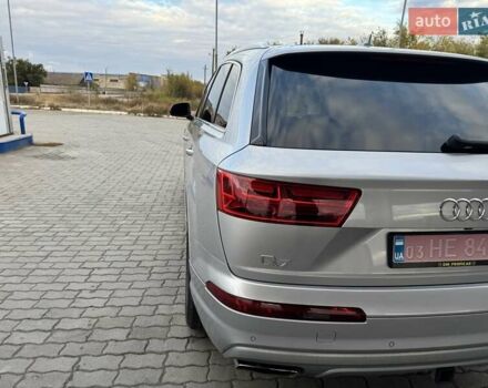Ауди Ку 7 2017 в Верхнеднепровске на Automoto.ua Серый Ауди Ку 7, объемом двигателя 3 л и пробегом 215 тыс. км за 24999 $, фото 9 на Automoto.ua
