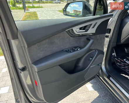 Сірий Ауді Ку 7, об'ємом двигуна 3 л та пробігом 247 тис. км за 36500 $, фото 22 на Automoto.ua