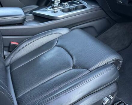 Ауді Ку 7 2017 у Дніпро (Дніпропетровську) на Automoto.ua Сірий Ауді Ку 7, об'ємом двигуна 2.97 л та пробігом 349 тис. км за 34000 $, фото 21 на Automoto.ua